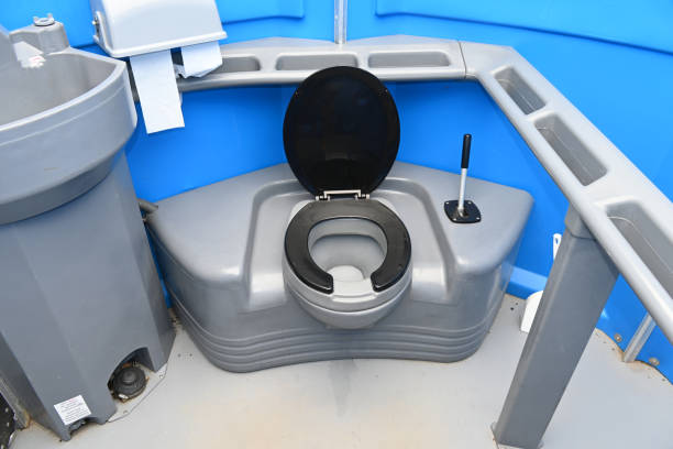 Best Emergency porta potty rental  in Alliae, NC